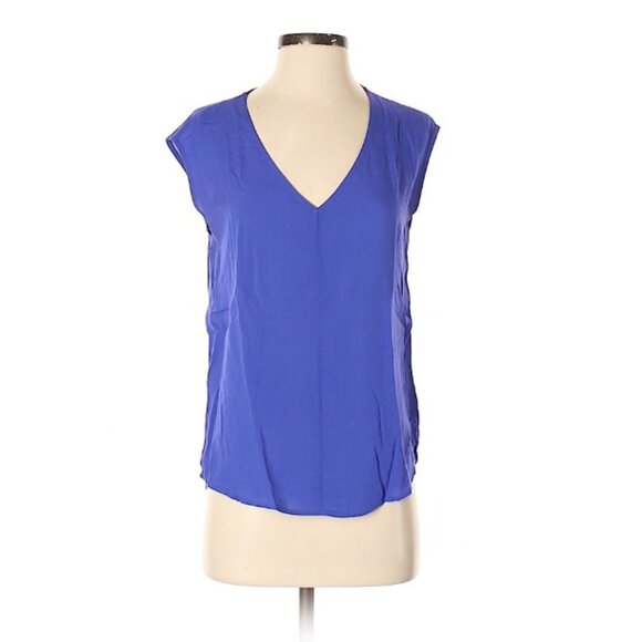 Old Navy Sleeveless Blouse - Picture 1 of 6
